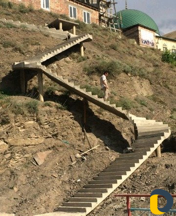 Заливка лестниц, Монолит, Крыша- любых сложностей
