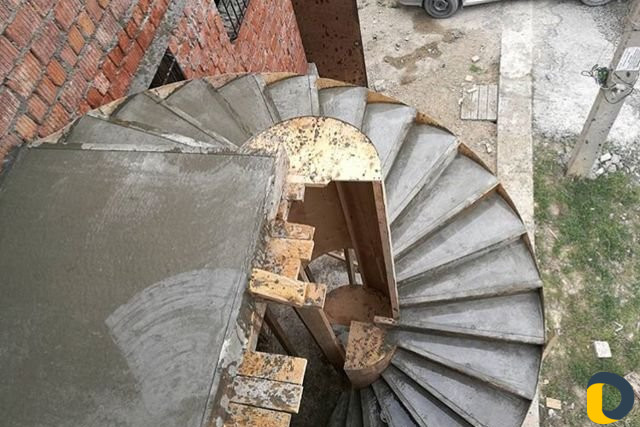 Заливка монолитных лестниц