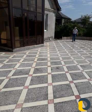 Заливка пола и лестниц из Мраморной крошки