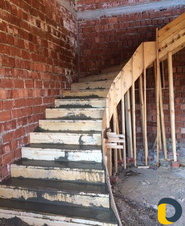 Заливка ж/б лестниц