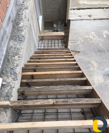 Заливка ж/б лестниц