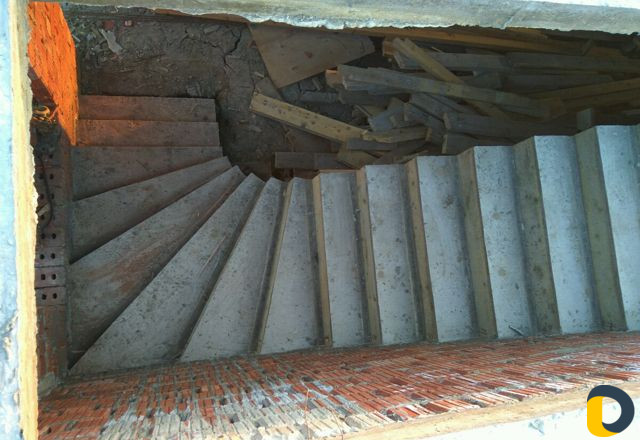 Заливка железобетонных лестниц любой сложности от