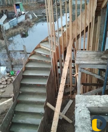 Заливка железобетонных лестниц любой сложности
