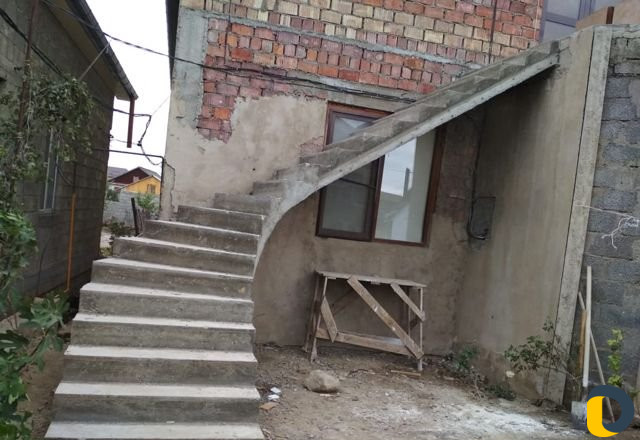 Заливка железобетонных лестниц