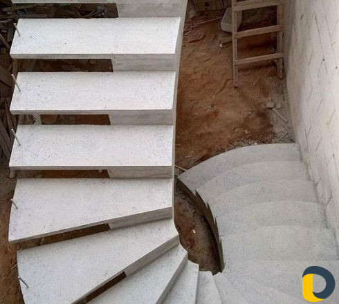 Заливка железобетонных лестниц