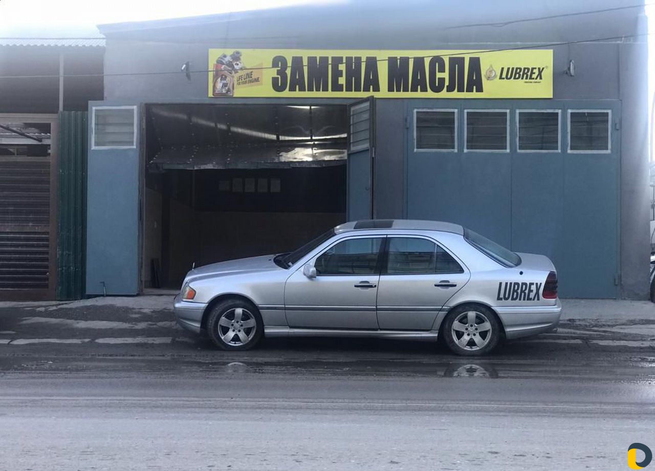 Замена масла из оаэ премиум класса