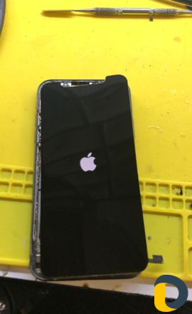 Замена стекла iPhone X Разбитые стекла экраны