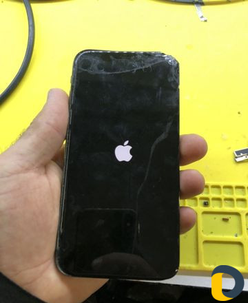 Замена стекла iPhone X Разбитые стекла экраны