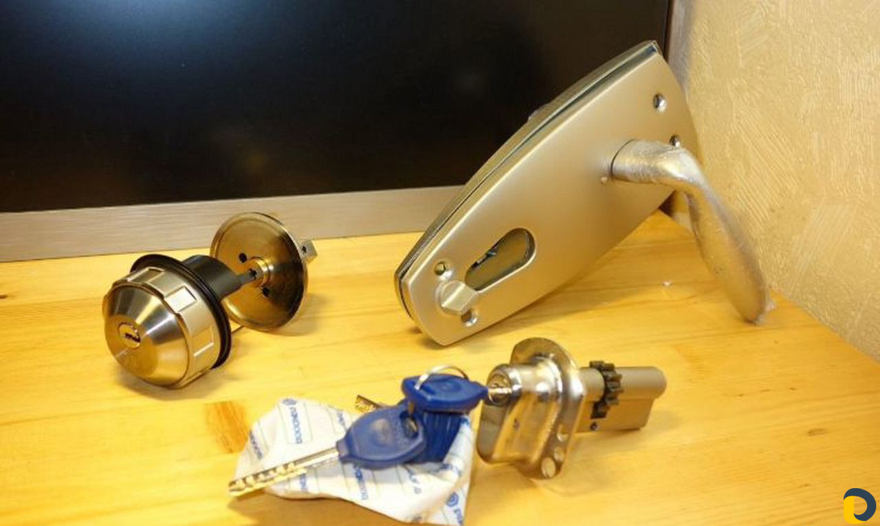 Замена замков личинок, ремонт замков дверей 24/7