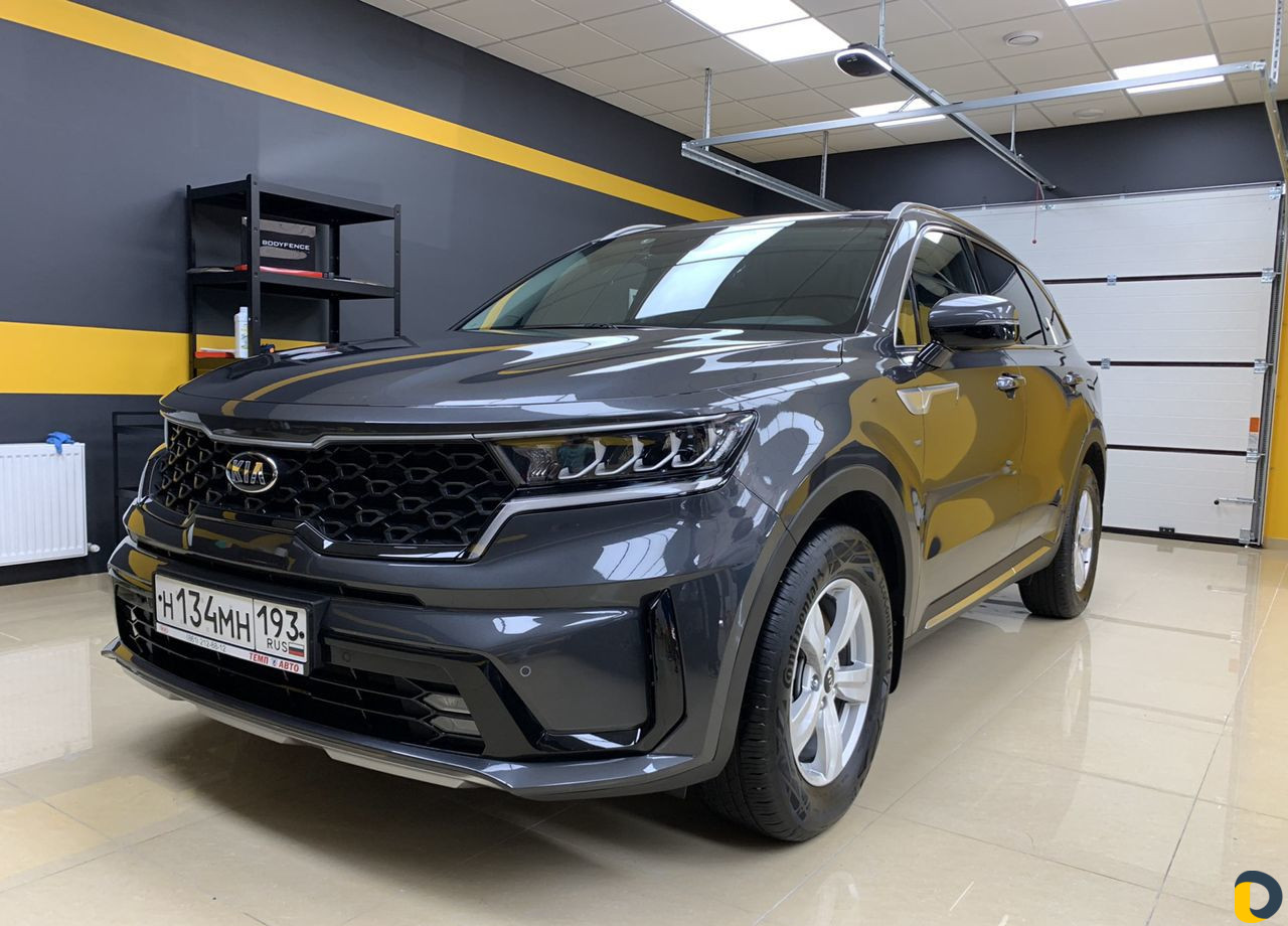 Защита автомобиля керамикой Ceramic PRO 9H