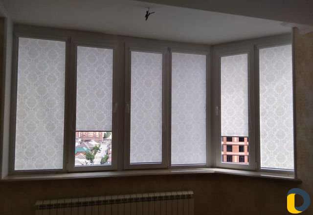 Жалюзи и рулонные шторы от произ-ля